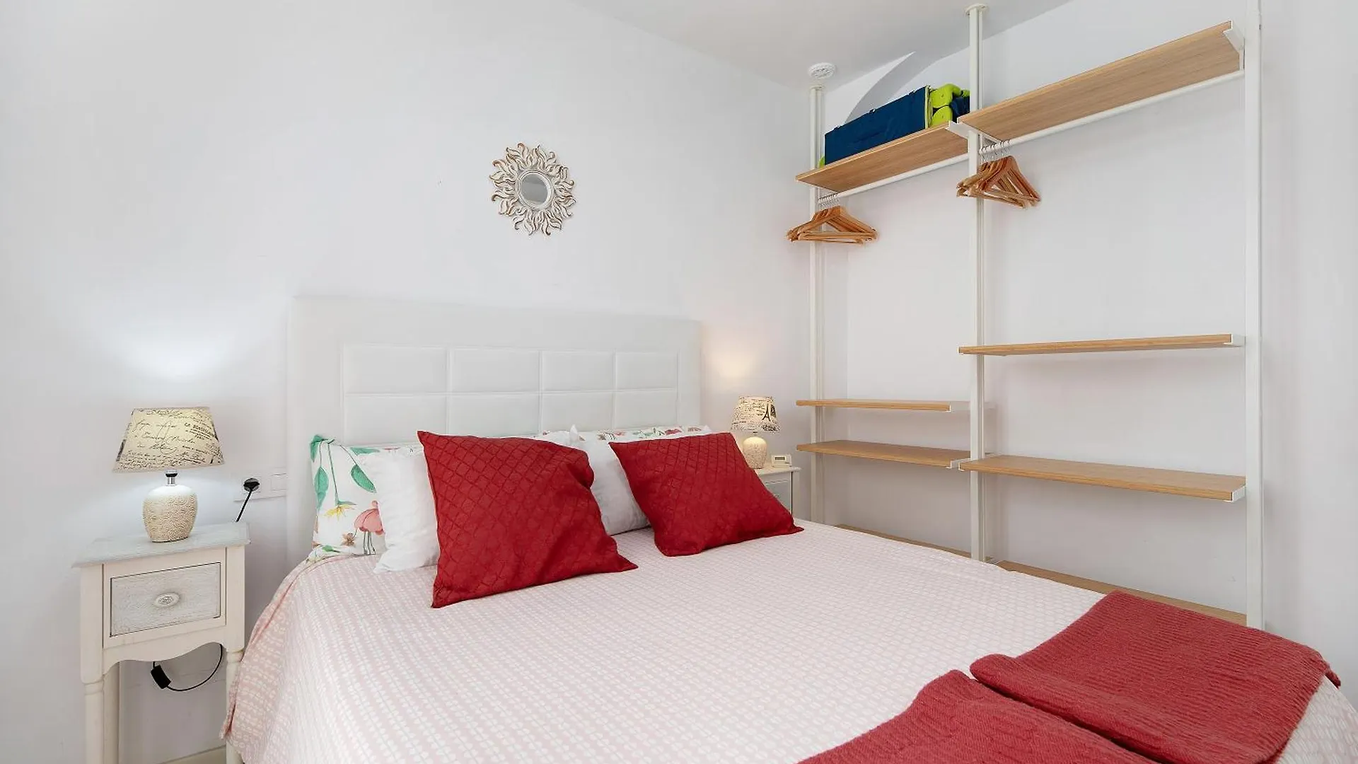 Apartamento En El Centro De Cadiz 0*,
